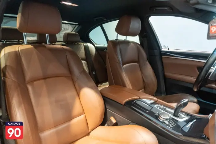 bmw 520i 2017 - صورة 11
