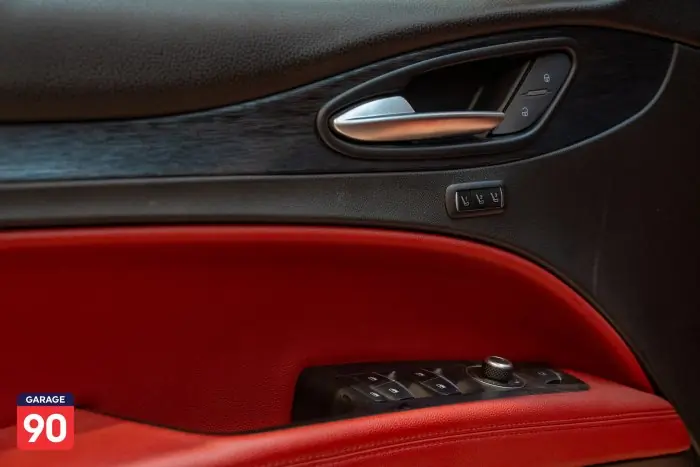 Alfa Romeo Stelvio 2021 - صورة 17