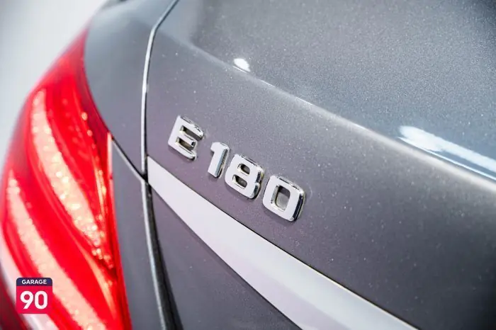 Mercedes-Benz E180 2018 - صورة 9