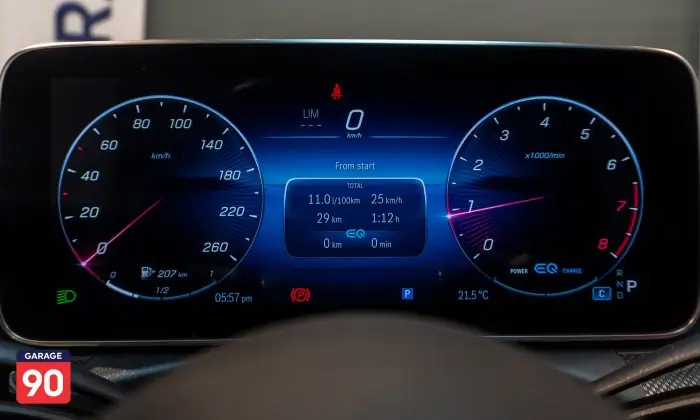 Mercedes-Benz C180 2022 - صورة 11
