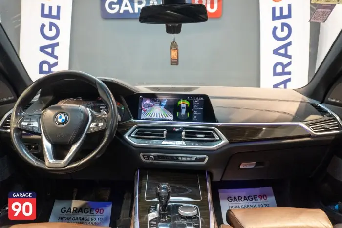 bmw X5 2021 - صورة 9