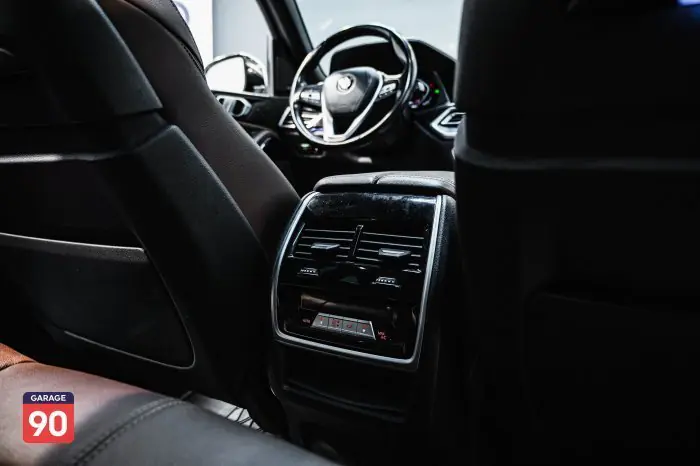 bmw X5 2020 - صورة 18