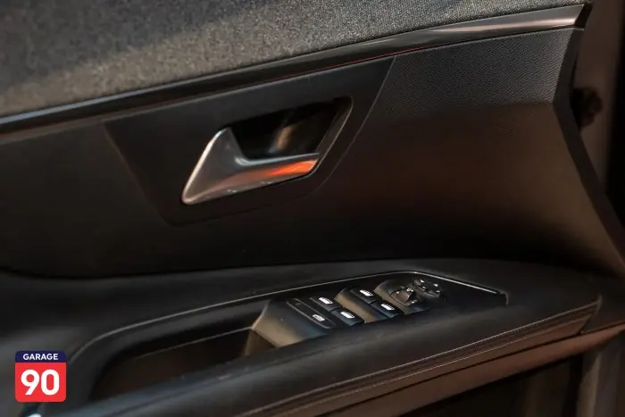 Peugeot 3008 2021 - صورة 16