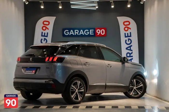 Peugeot 3008 2021 - صورة 6