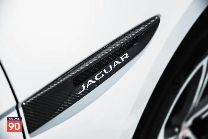 Jaguar F-PACE 2017 - صورة 12