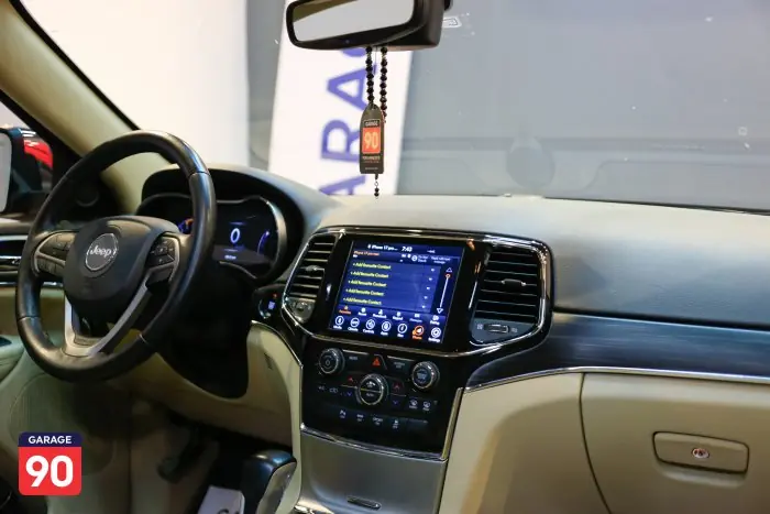 Jeep Grand Cherokee 2022 - صورة 10