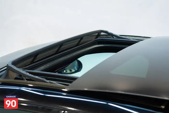 Mercedes-Benz C200 2024 - صورة 7