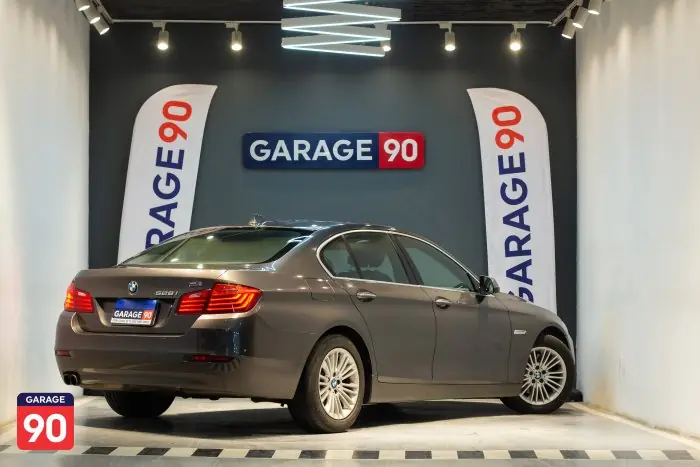 bmw 520i 2015 - صورة 6