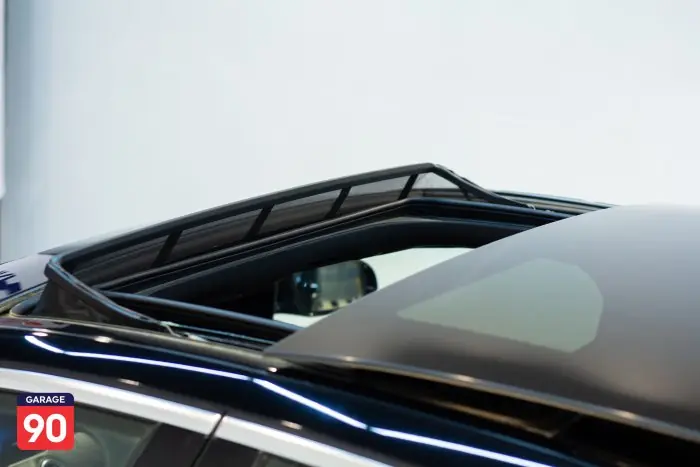 Mercedes-Benz E200 2022 - صورة 7