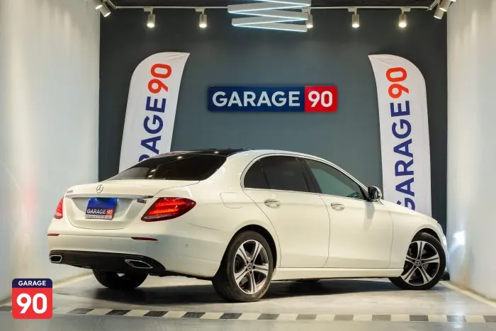 Mercedes-Benz E200 2020 - صورة 6