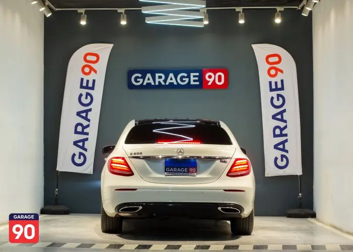 Mercedes-Benz E200 2020 - صورة 4