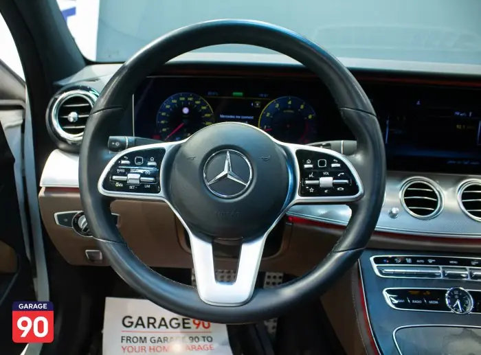 Mercedes-Benz E200 2020 - صورة 13
