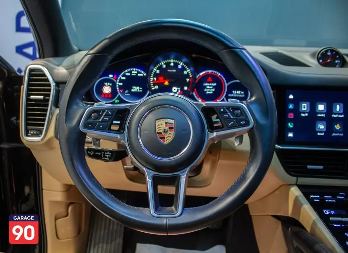 Porsche Cayenne 2023 - صورة 14