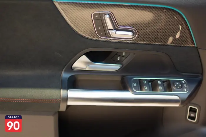 Mercedes-Benz GLA200 2021 - صورة 19