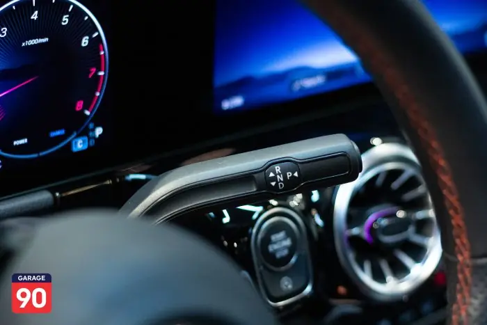 Mercedes-Benz GLA200 2024 - صورة 17