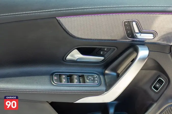 Mercedes-Benz CLA200 2022 - صورة 18