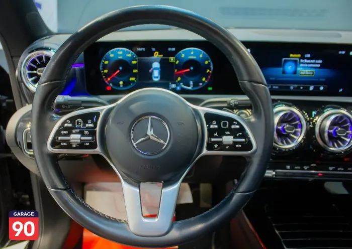 Mercedes-Benz CLA200 2022 - صورة 12