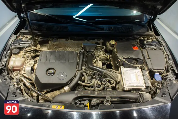 Mercedes-Benz CLA200 2022 - صورة 9